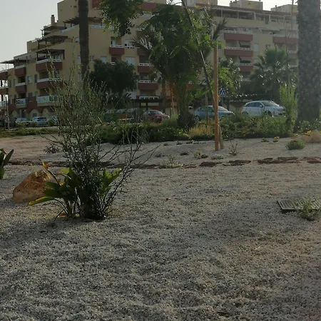 Playa Torrequebrada Aguadulce (Almeria)